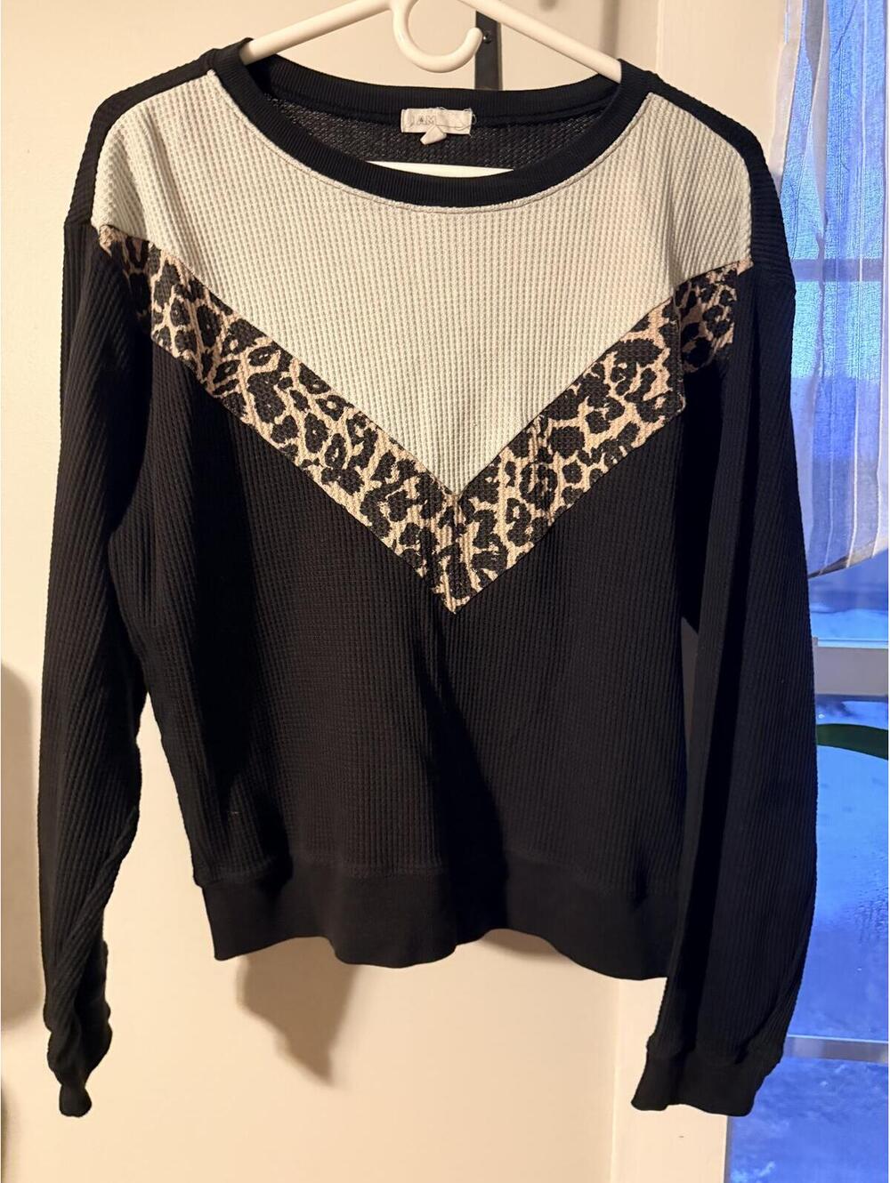 Leopard print l/s thermal sz XL